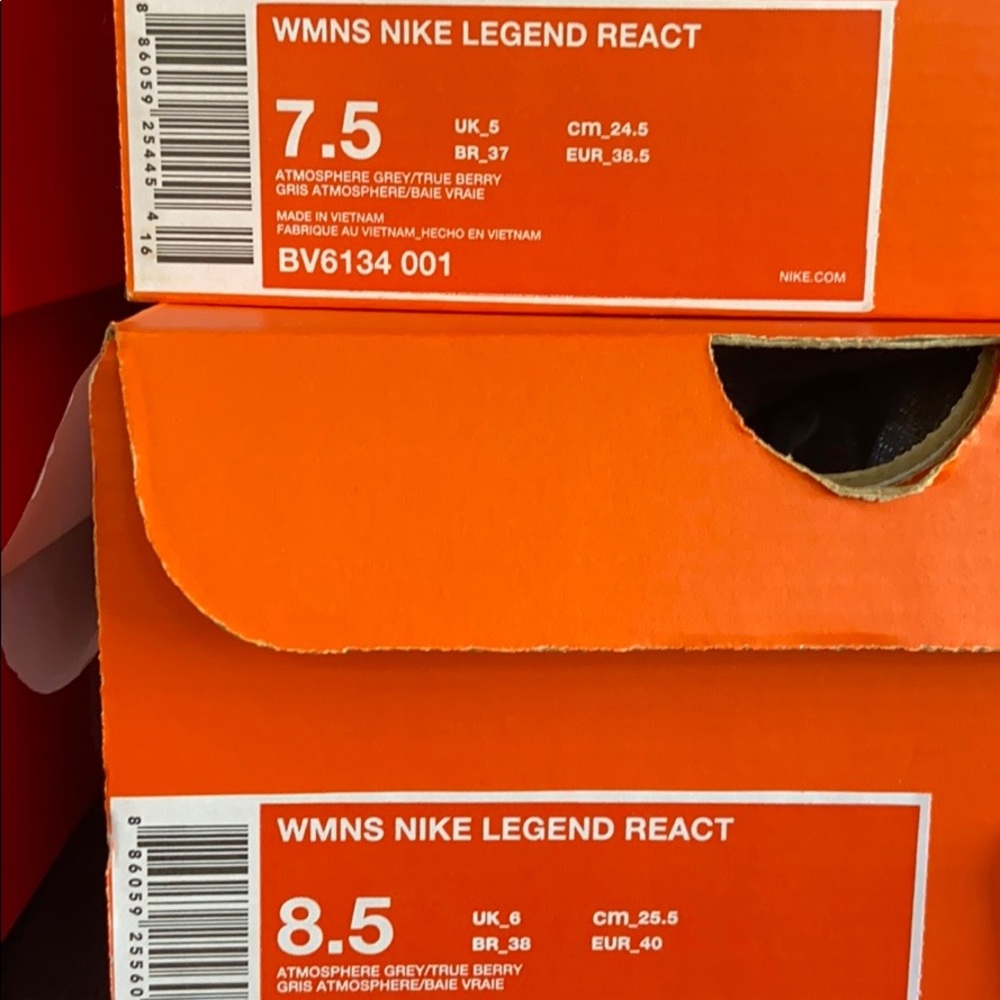 NWT Nike Legend React - Picture 8 of 8